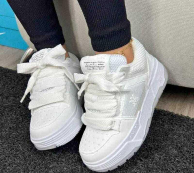 AMIRI-TODO BLANCO-TALLA 35 703503aa-e1e9-4f09-b9c4-5ed03f375f5c